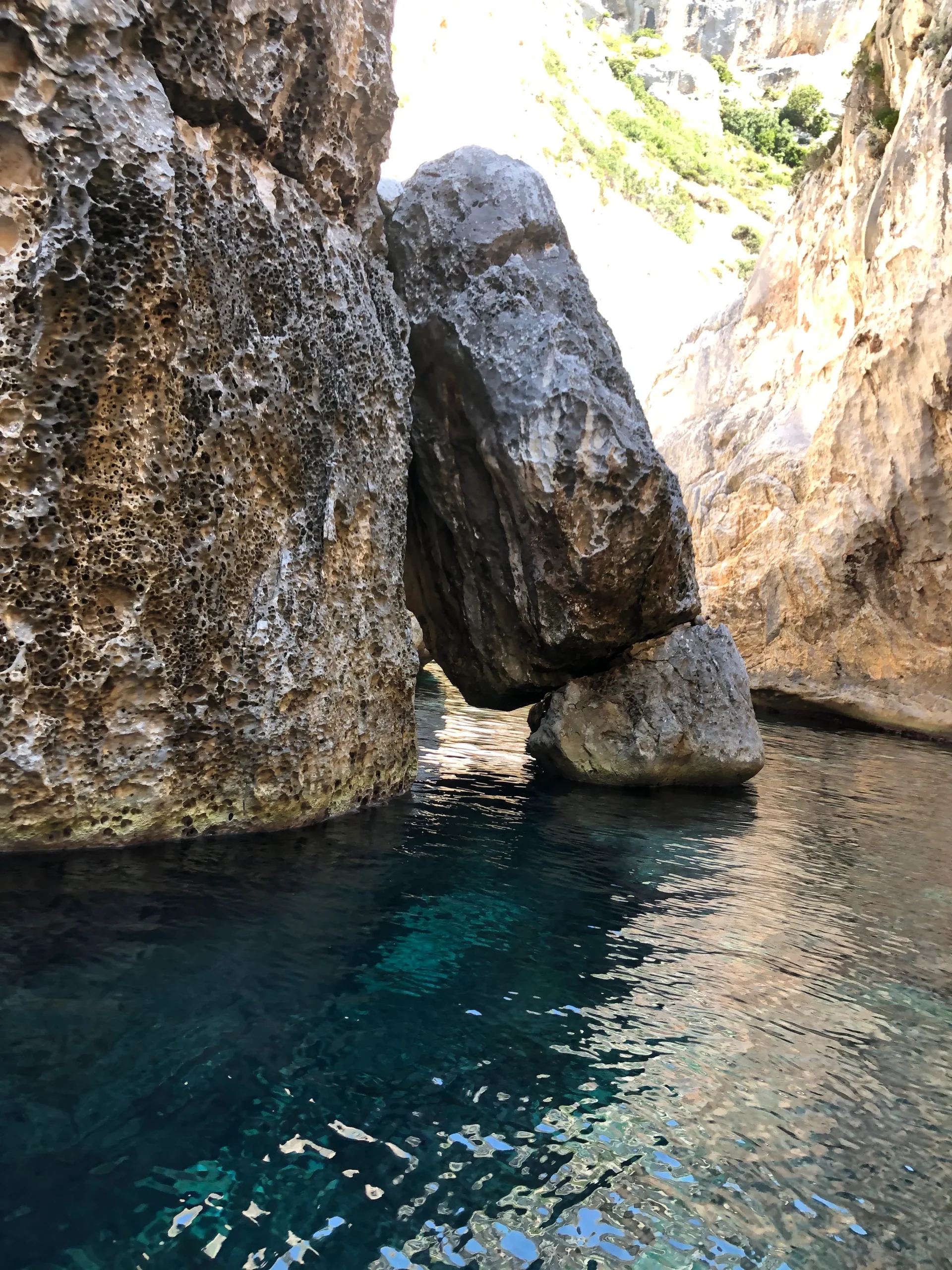 Pjesa perëndimore e Karaburunit